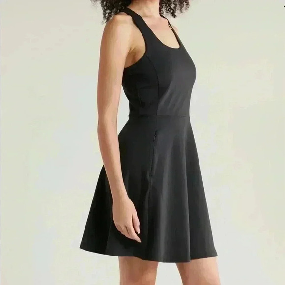 Zella Daybreak Cross Back Tennis Dress - Picture 3 of 7